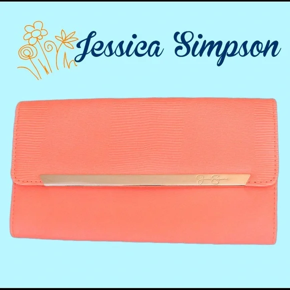 Jessica Simpson clutch - Picture 2 of 10